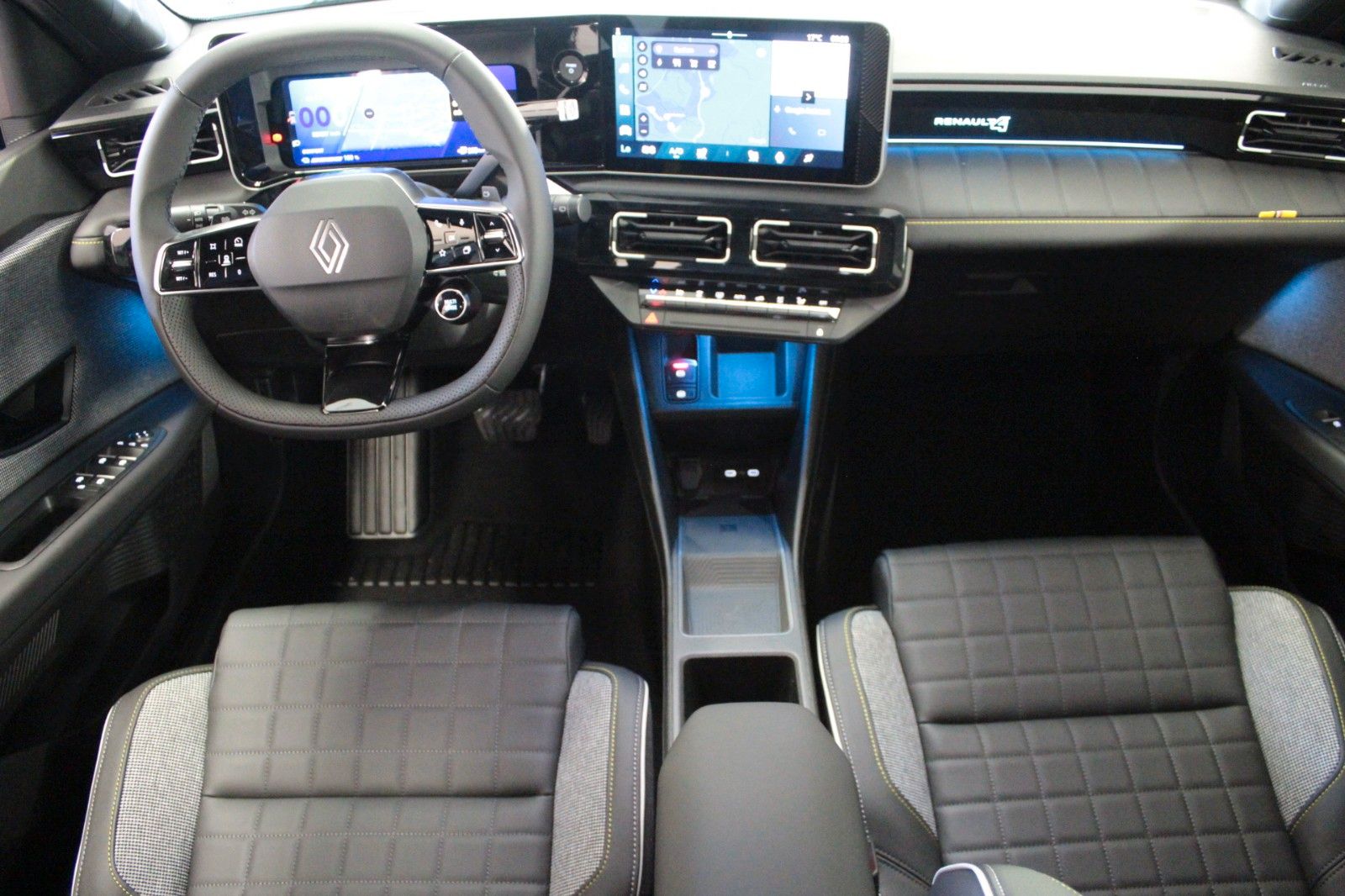 Fahrzeugabbildung Renault R 4 E-Tech 150 Comfort Range Iconic *Vollausst.*