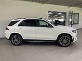Mercedes-Benz GLE 300 d 4M AMG+NIGHT+PANO+AHK+AIR+LED+KAM+22" - weiße Mercedes-Benz GLE 300