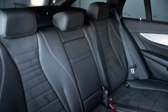 MERCEDES-BENZ E 400 d T 4M Avantgarde *Widescreen*Memory*AHK*