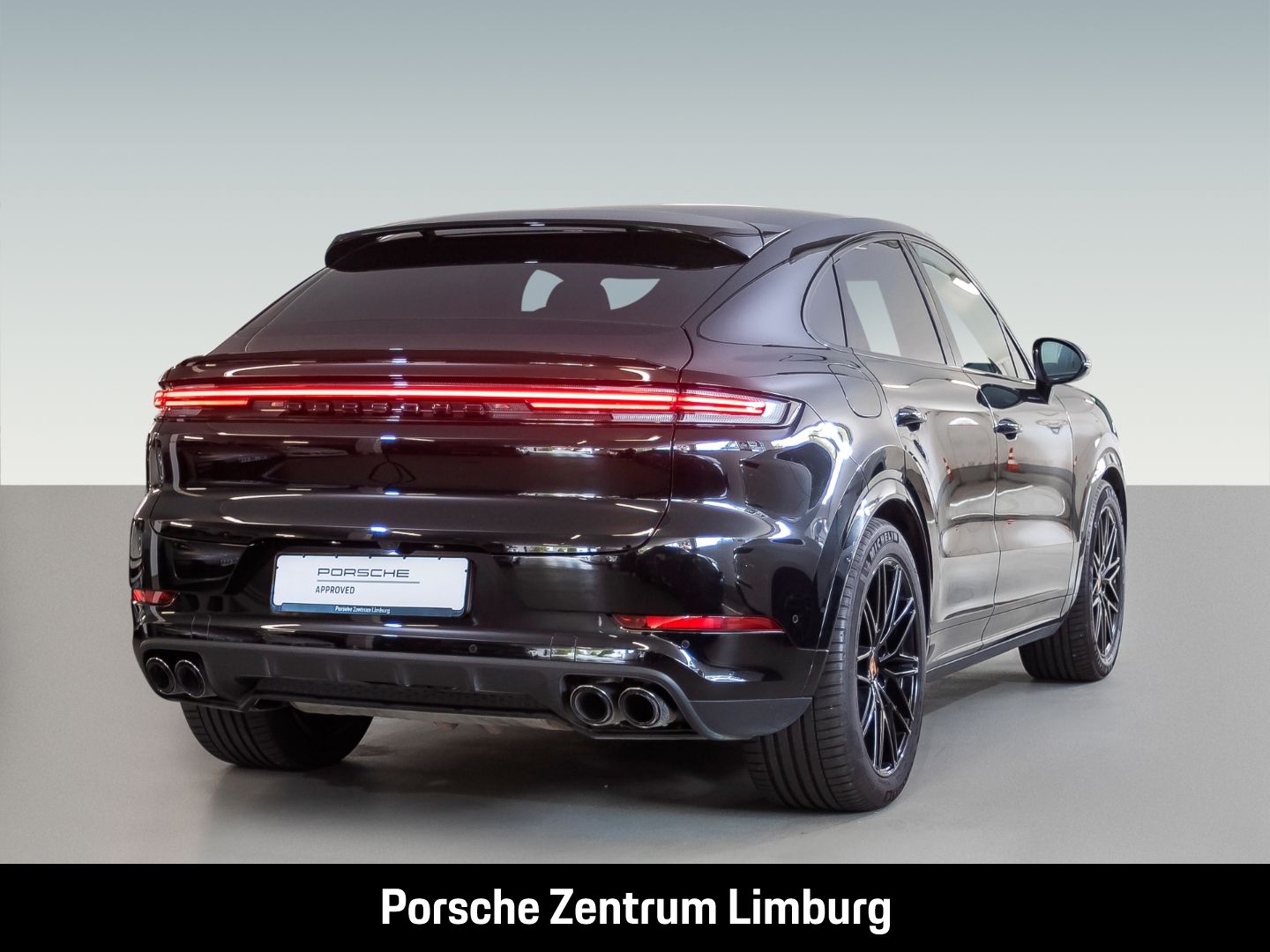 Porsche Cayenne E-Hybrid Coupe Black Edition Burmester imagem 2