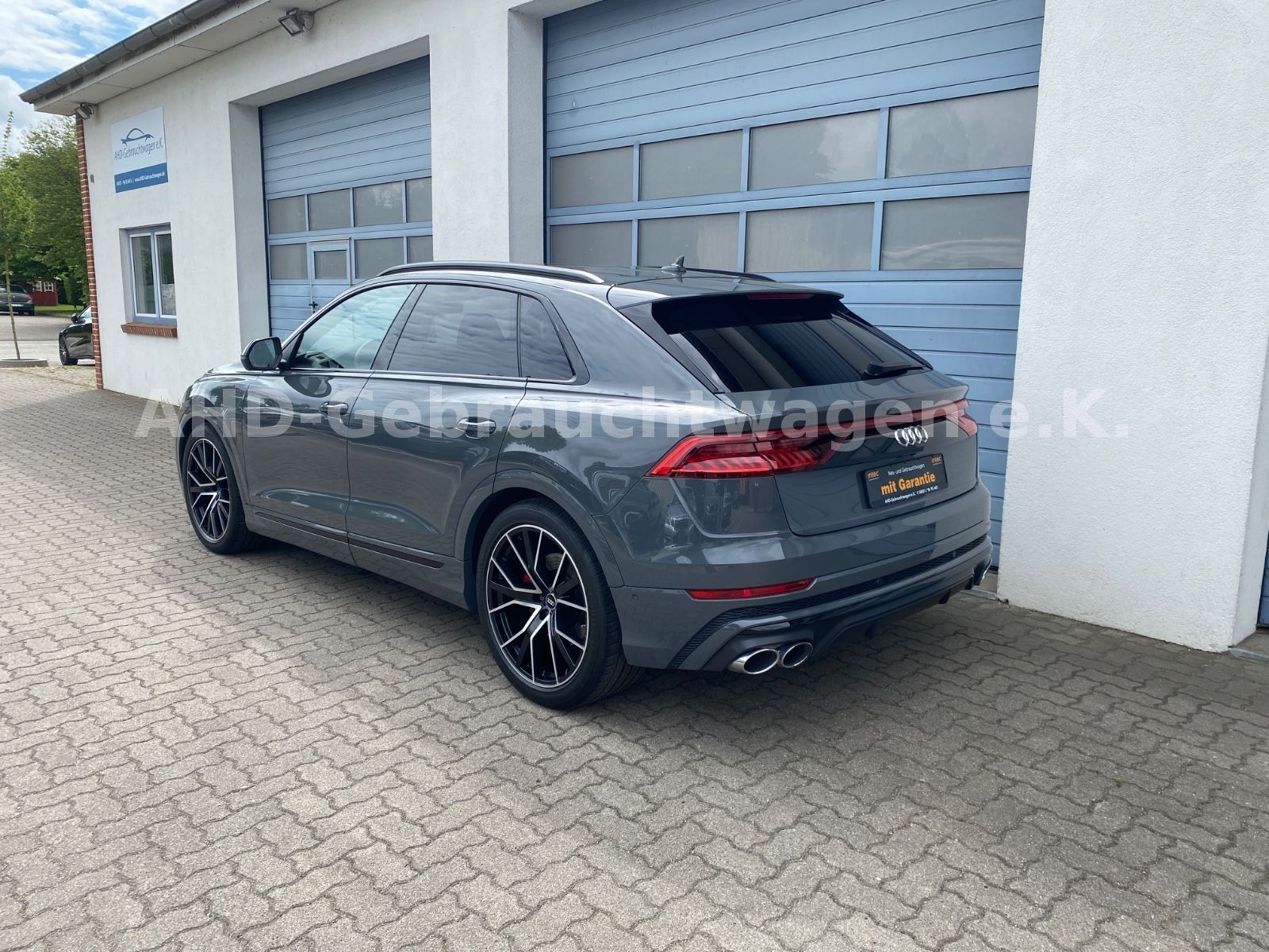 Fahrzeugabbildung Audi SQ8 4.0 TDI AHK B&O 360° Carbon Matrix Rauten 22