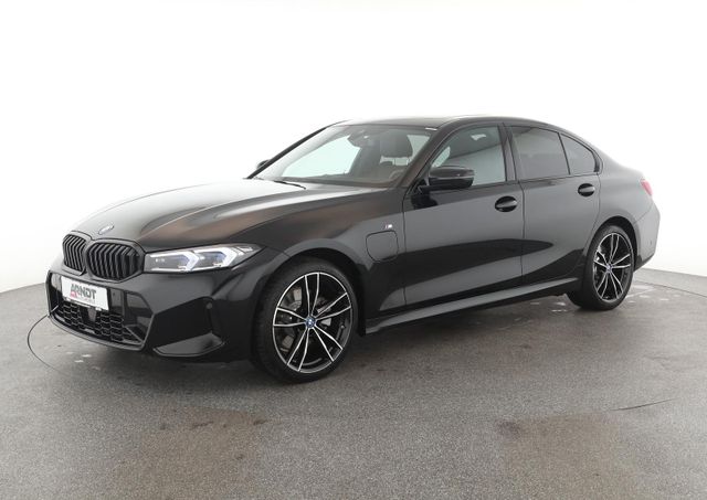 BMW 330e xDrive M Sport Matrix GlasSD ACC KeyGo Kam