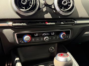 2019 AUDI RS3 缩略图 20