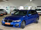 BMW 320 d xD Touring M-Sport *SHZ*NAV*PAN*LED*ACC*RK - BMW 320 in Leipzig