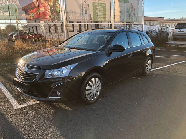 Chevrolet Cruze Station Wagon LTZ