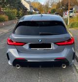 BMW 120i Sport Line Steptronic Sport Line - gebrauchte BMW 120 aus dem Jahr 2021
