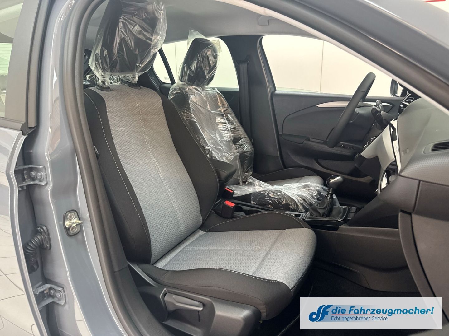 Fahrzeugabbildung Opel Corsa F Sitzhzg, Kamera* LED Apple CarPlay DAB