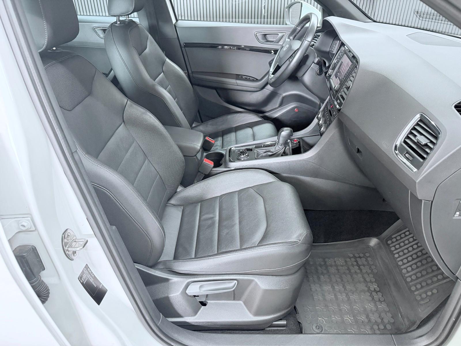 Seat Ateca Xcellence 2.0TSI 4Drive DSG Leder Kamera