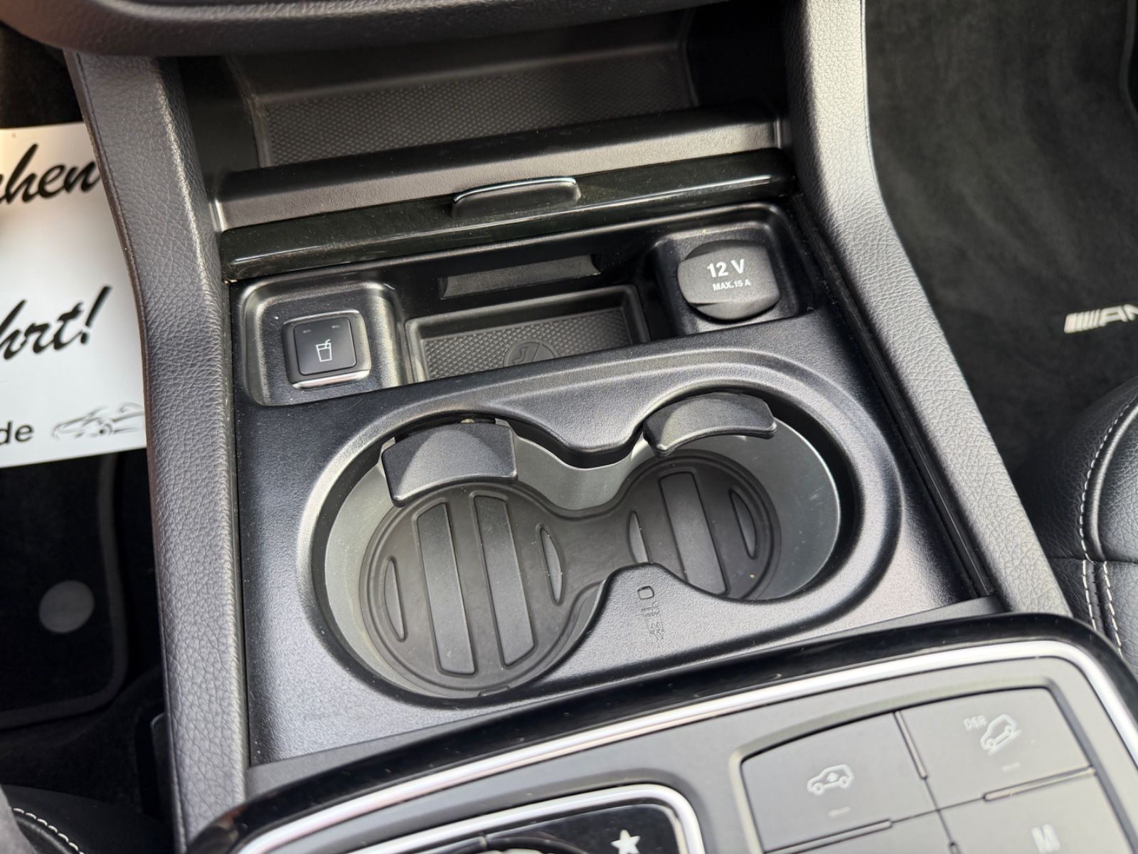 Fahrzeugabbildung Mercedes-Benz GLE 350 d 4Matic AMG LINE NEUER MOTOR VOLLAUSST.
