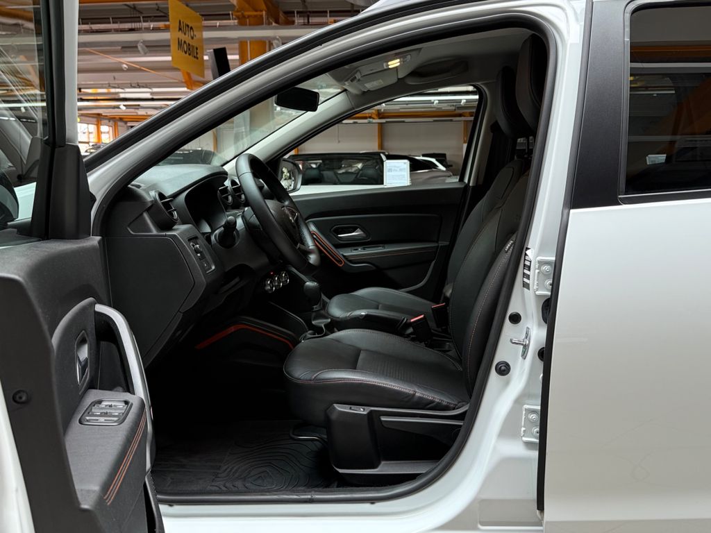 DACIA Duster II Extreme|Navi|Automatik|Kamera|SHZ|LED DACIA Duster II Extreme|Navi|Automatik|Kamera|SHZ|LED