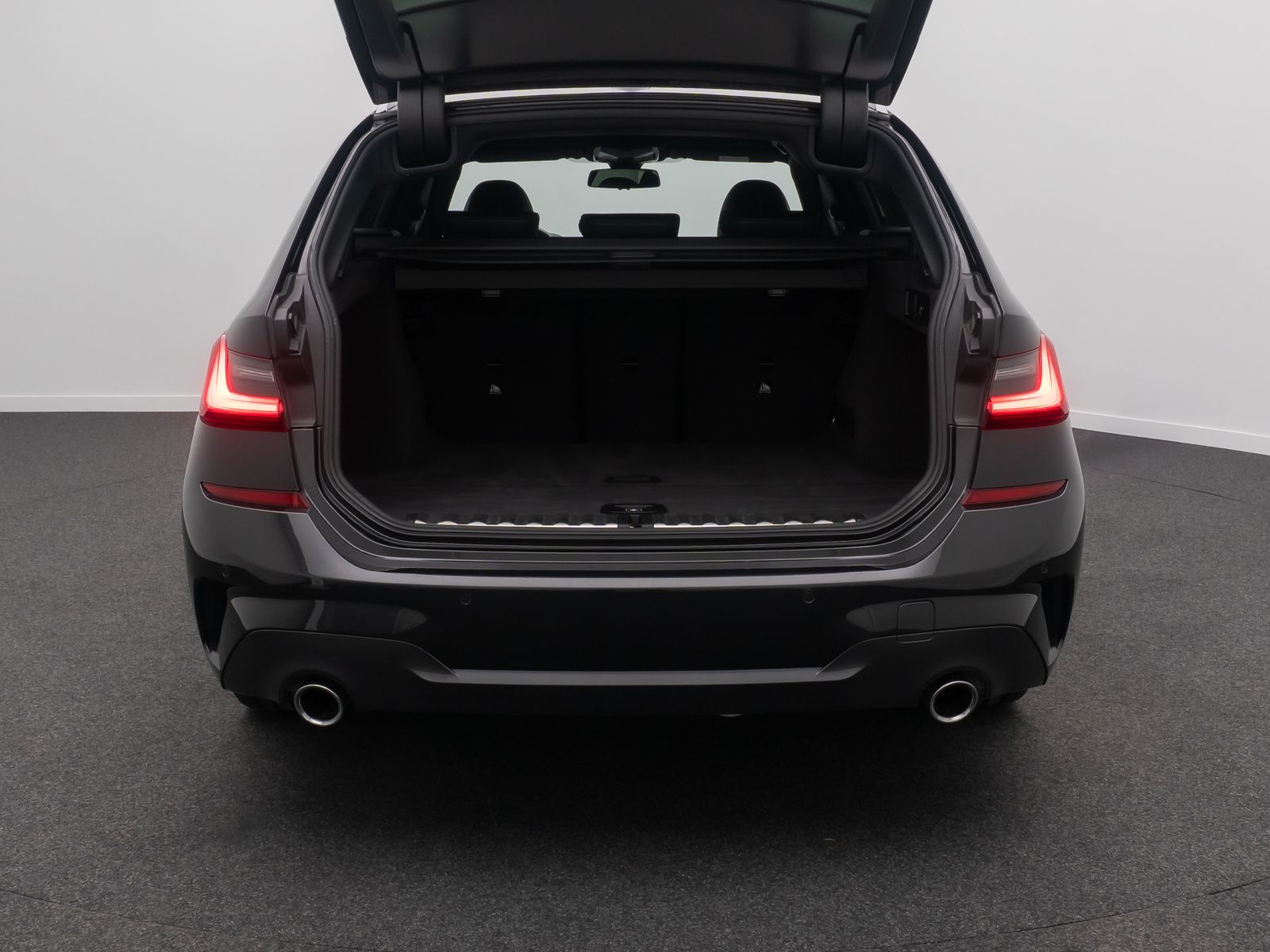 Fahrzeugabbildung BMW 320d xD M Sport DAB HiFi HUD Laser Kamera 19Zoll