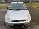 Ford Fiesta 1.6 Ghia/Beheizbare Frontschei... - Ford Fiesta aus 2004: 1.6