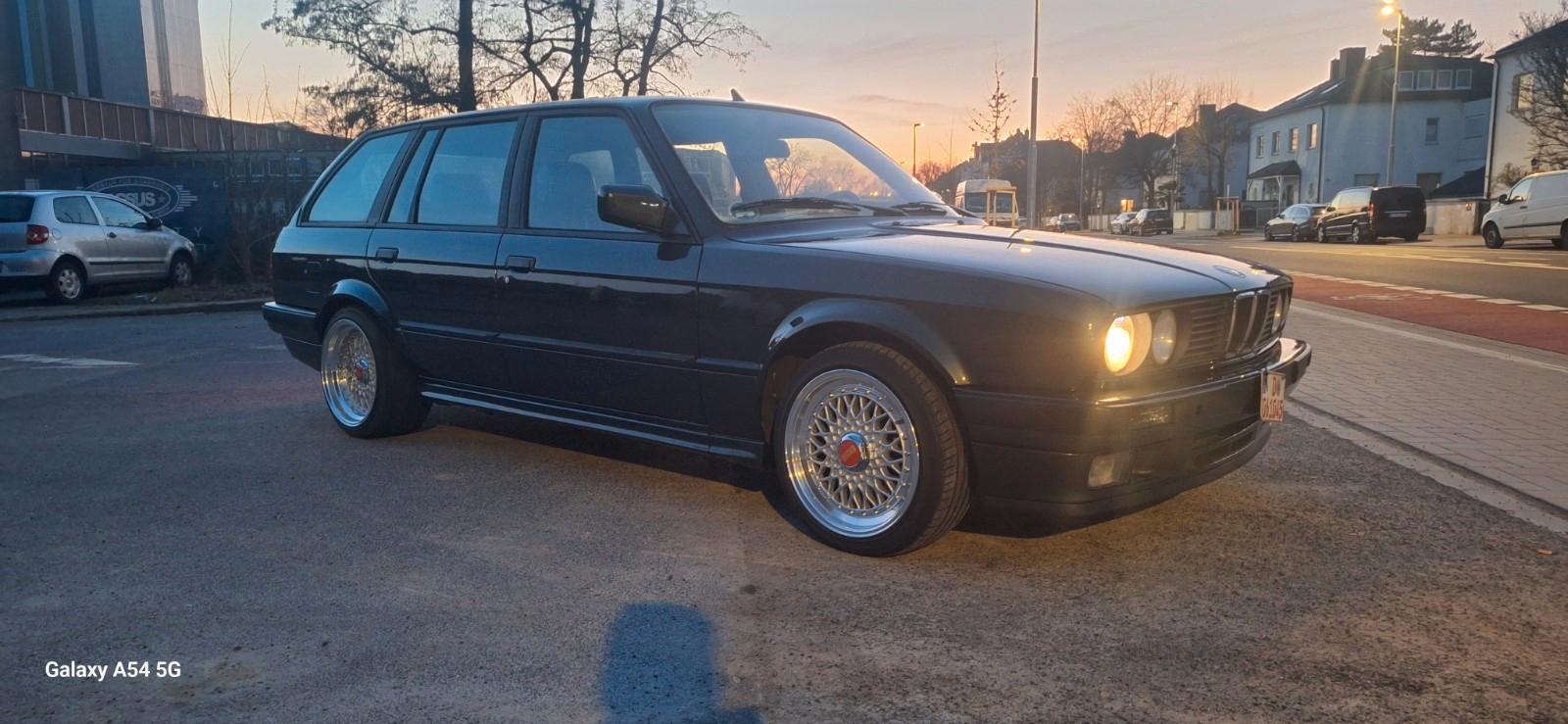 BMW 325