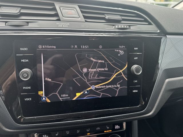 Touran 2.0 TDI Active NAVI ACC 16 ALU FAMILY-P.