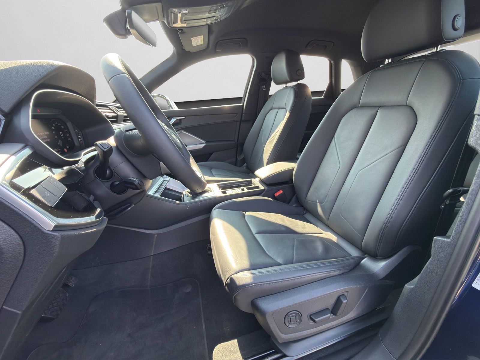 Audi Q3 - Bild 13