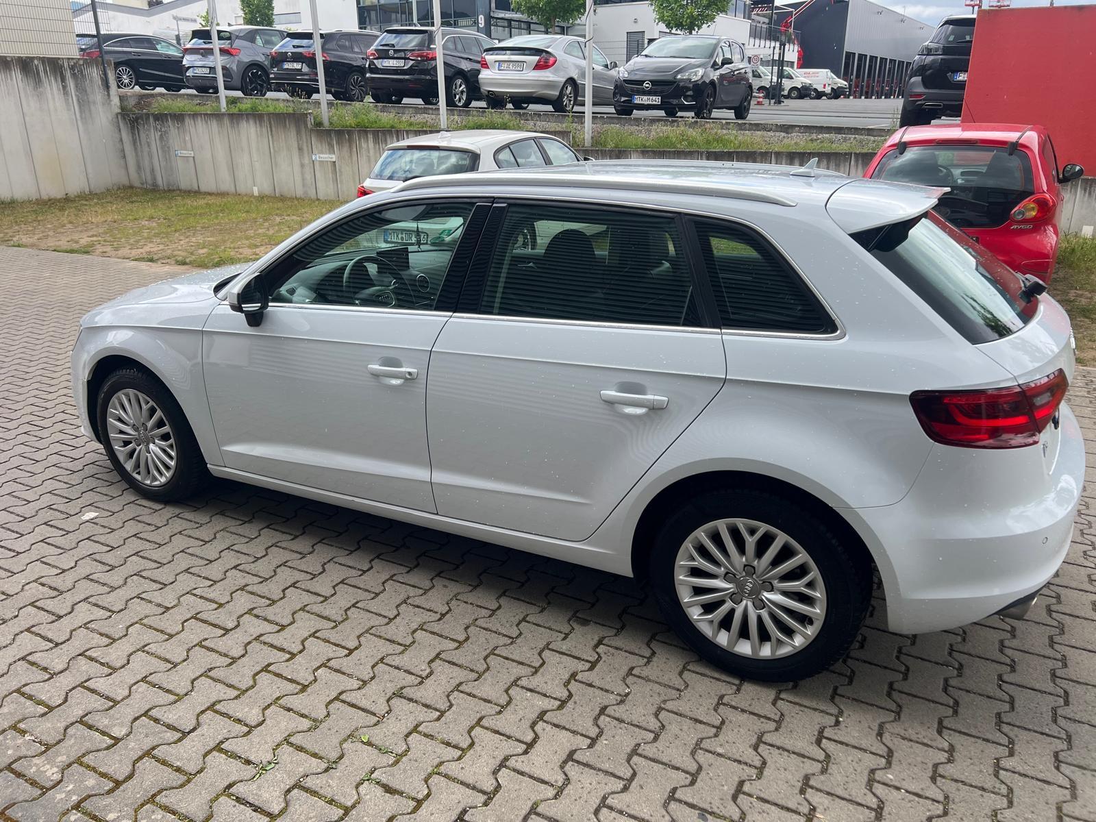 Audi A3 Sportback Ambiente quattro