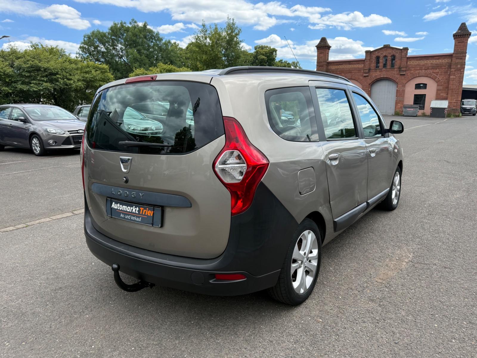 Dacia Lodgy 2013 — photo 5