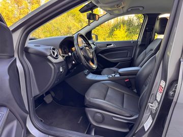 Mercedes B 180 - 9