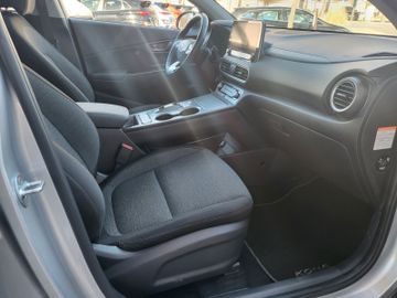 Fahrzeugabbildung Hyundai NEW KONA Elektro Style Navi Assistenz LED Wärmep