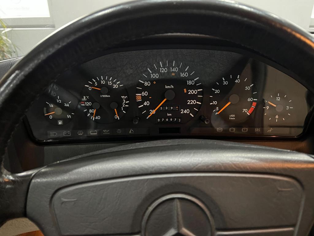 Mercedes-Benz SL 300