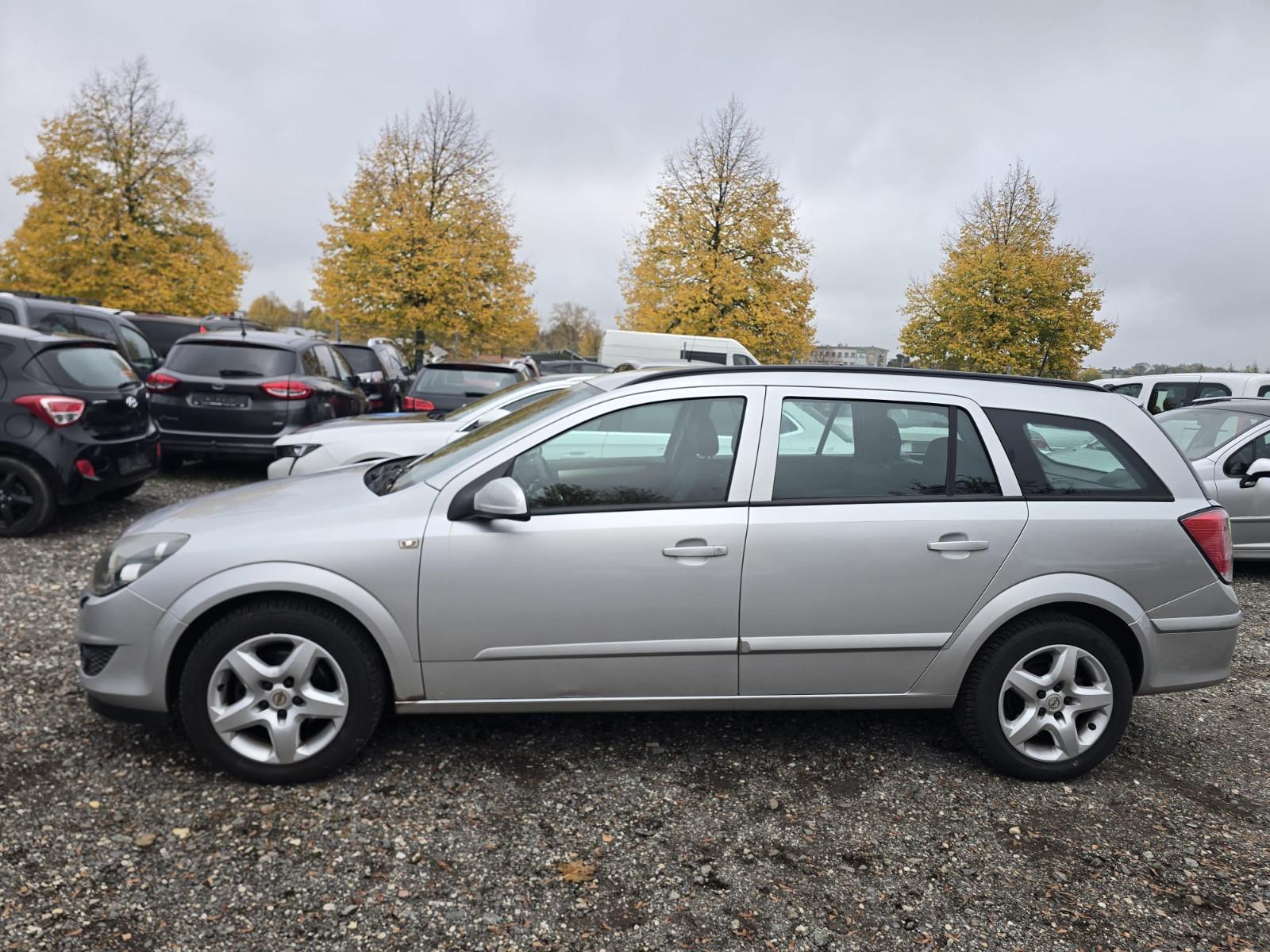 Opel Astra 2008 — photo 7