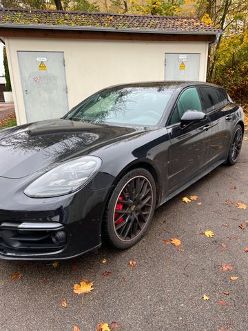 Porsche Panamera GTS GTS Sport Turismo