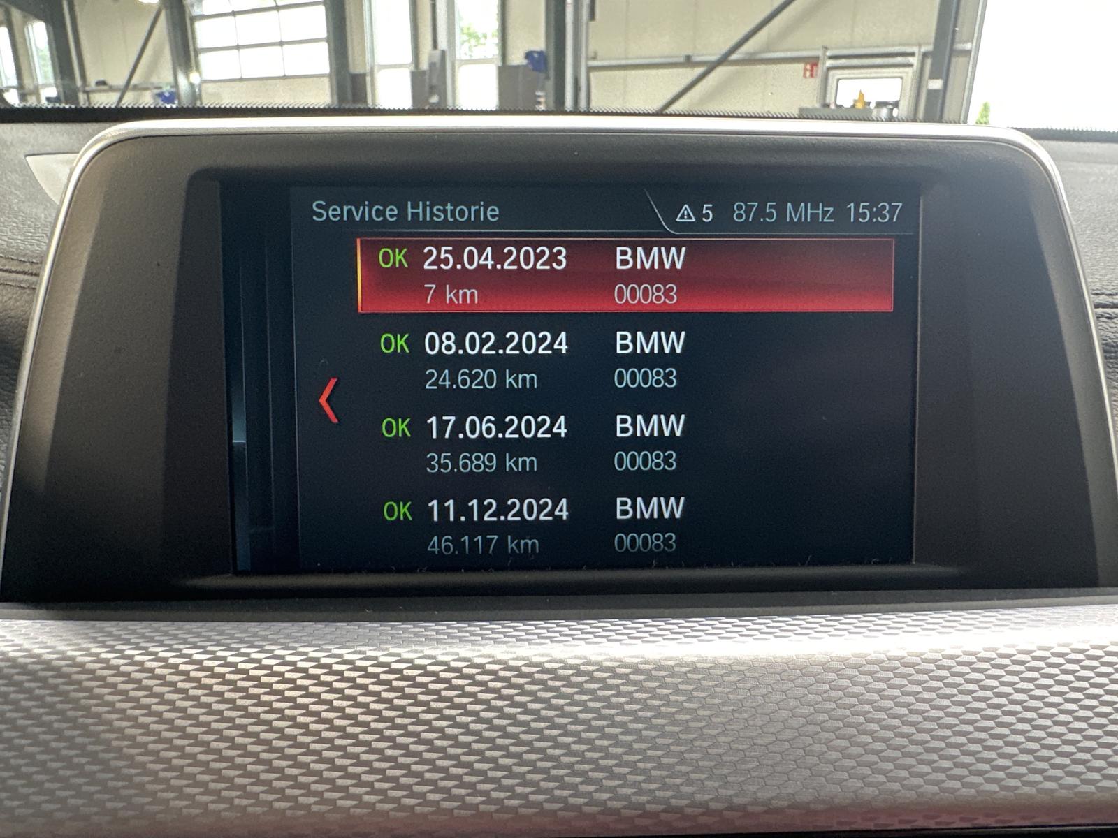 BMW X2 xDrive25d M-Sport LED+KAMERA+AHK+20ZOLL+20ZO, миниатюра 18