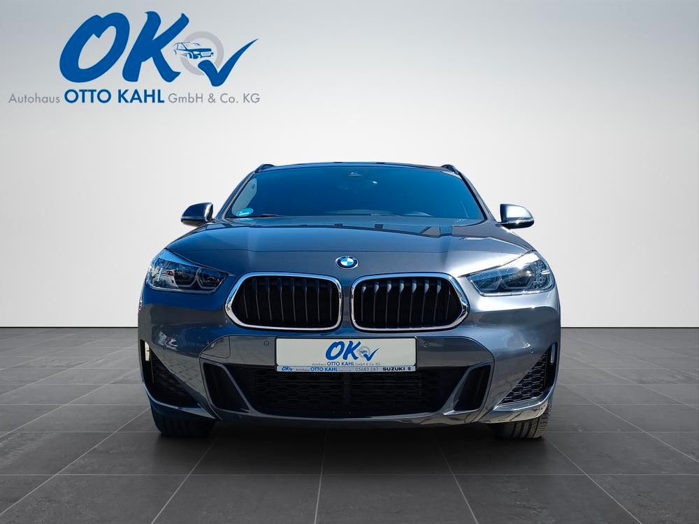 Image of BMW X2
