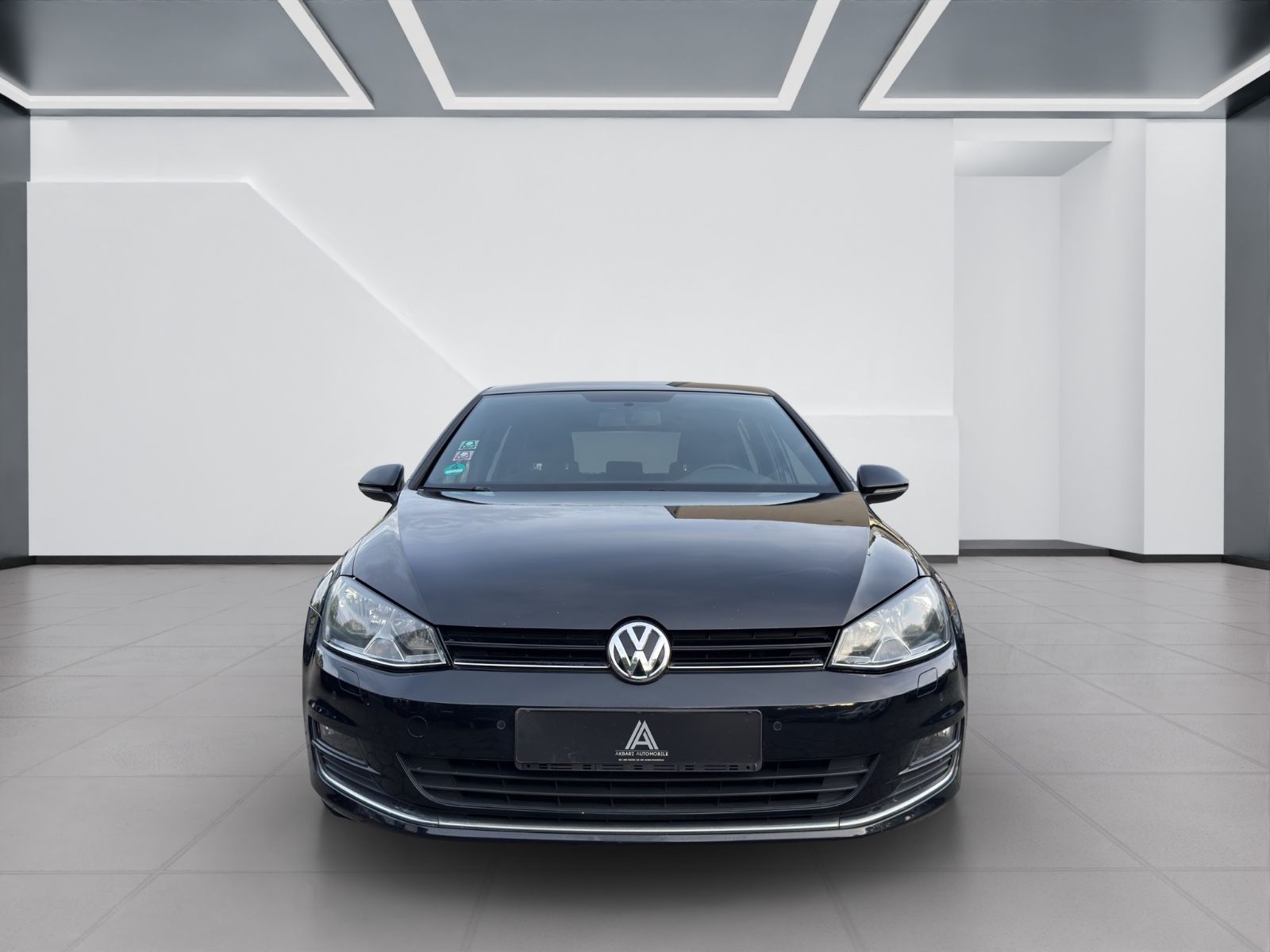 Fahrzeugabbildung Volkswagen Golf VII Lim. R*Line*2.Hand*TÜV*Neu*122PS*