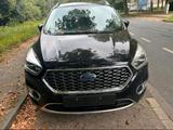 Ford Auto Ford Kuga - Ford Focus mit Benzin-Antrieb: Geländewagen