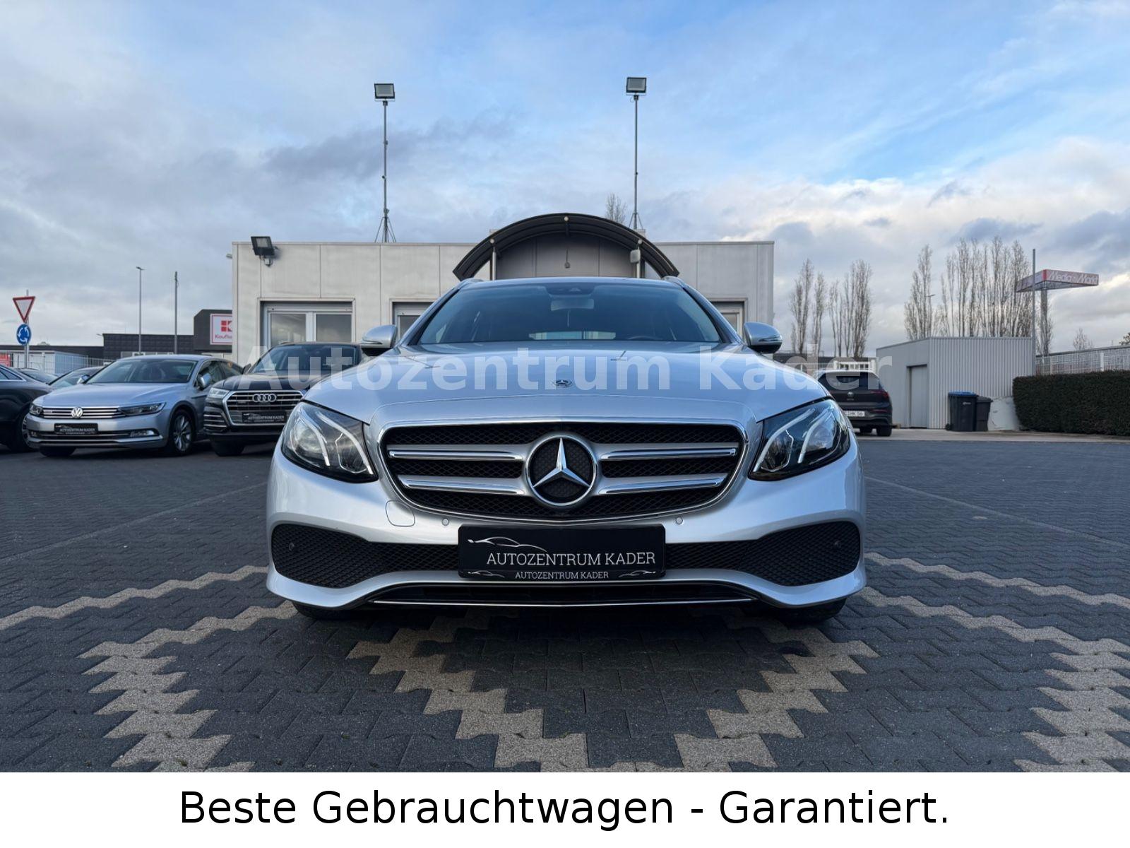 Mercedes-Benz E 220 d T*LED*Navi*AHK*Avantgarde*Luftfederung*A