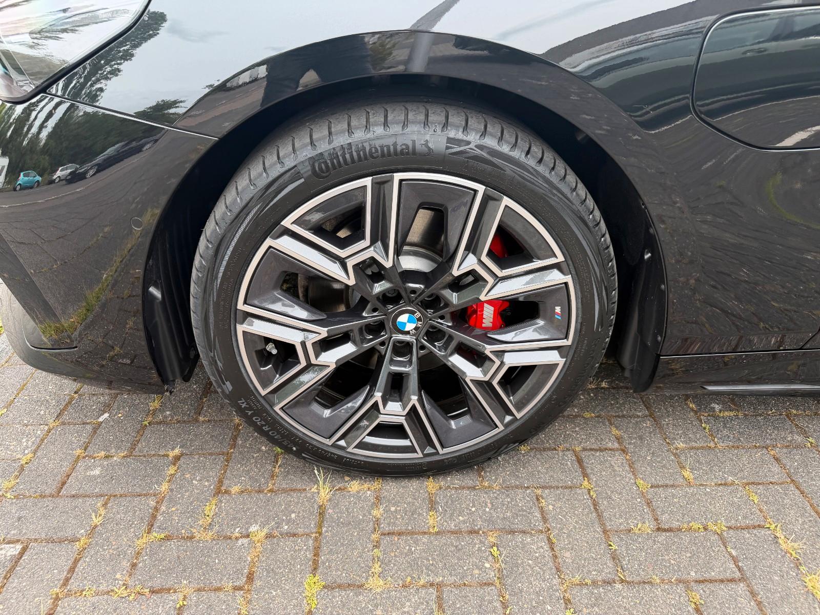 BMW 530 e M Sport Pro/Pano/Harman/Fond Tabletts