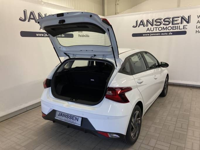 Fahrzeugabbildung Hyundai New i20 1.0 T-Gdi (100PS) M/T Intro Edition
