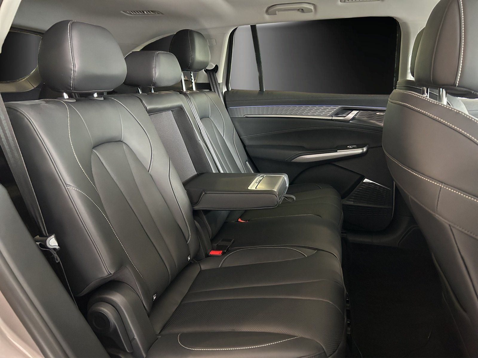 Fahrzeugabbildung MG MG S9 PHEV Luxury 7 Sitzer