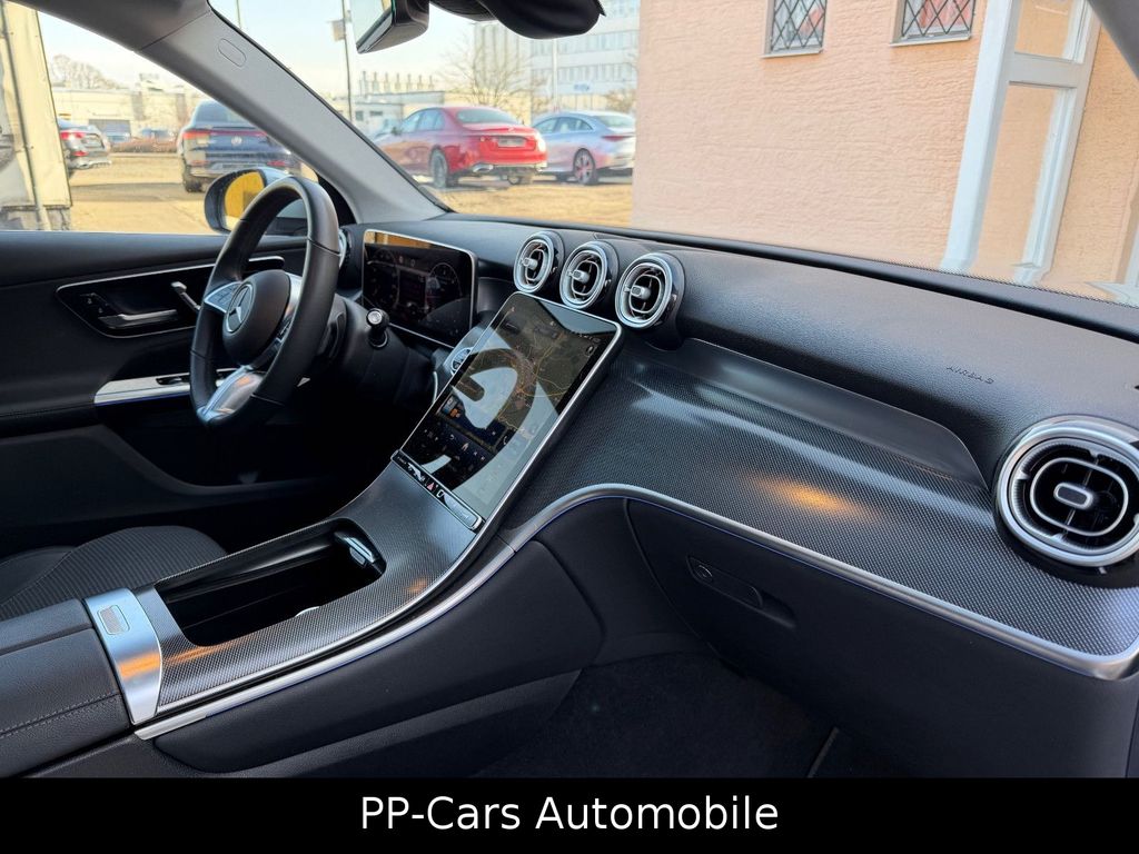 Mercedes-Benz GLC 220