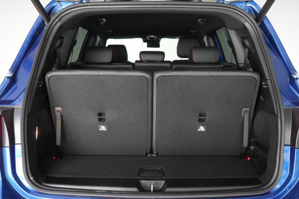 Mercedes-Benz GLB 220