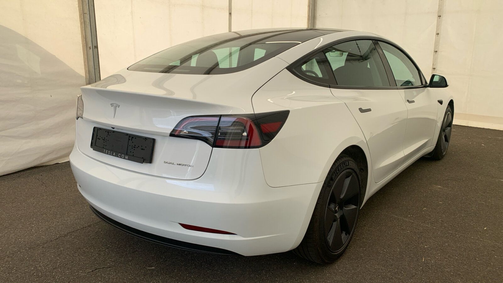 Tesla Model 3 Long Range Dual Motor A.Pilot Pr. Int foto 3