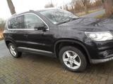 Volkswagen Tiguan Sport & Style 4Motion Bi-Xenon Navi Leder - gebrauchte VW Tiguan aus dem Jahr 2011