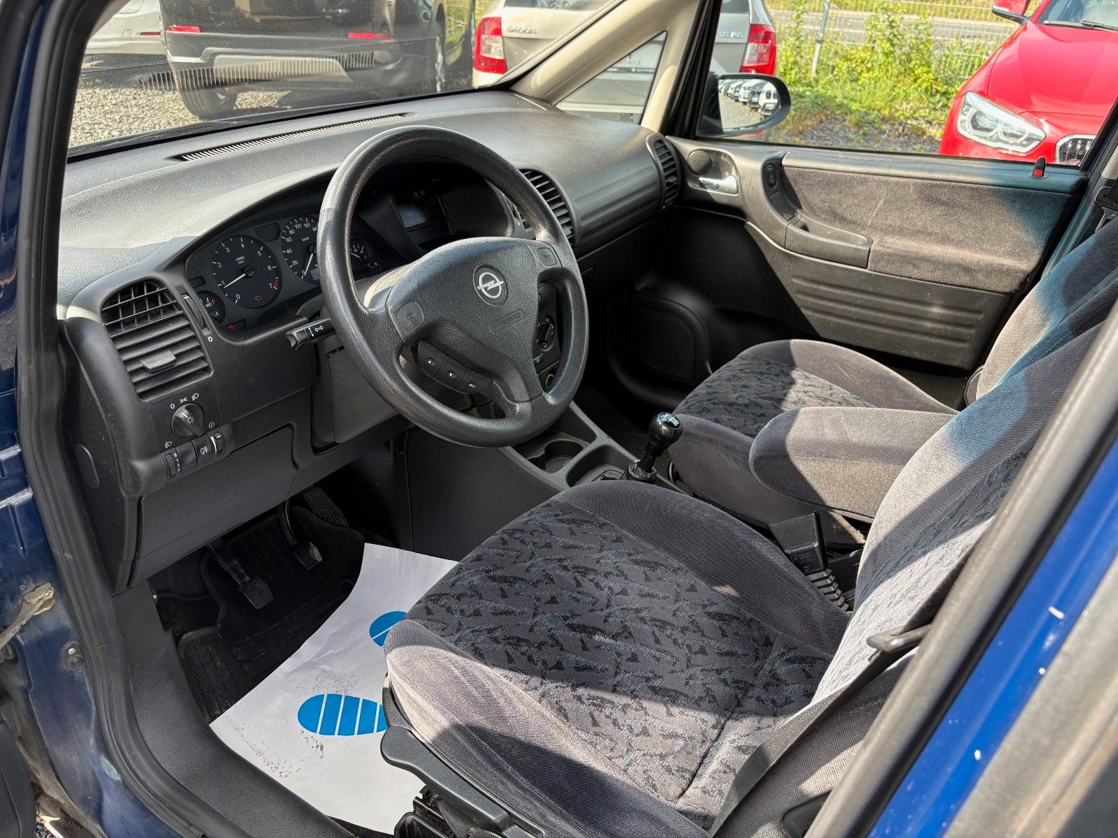 Fahrzeugabbildung Opel Zafira 1.6 16V Klima 7-Sitzer AHK *KEIN TÜV*