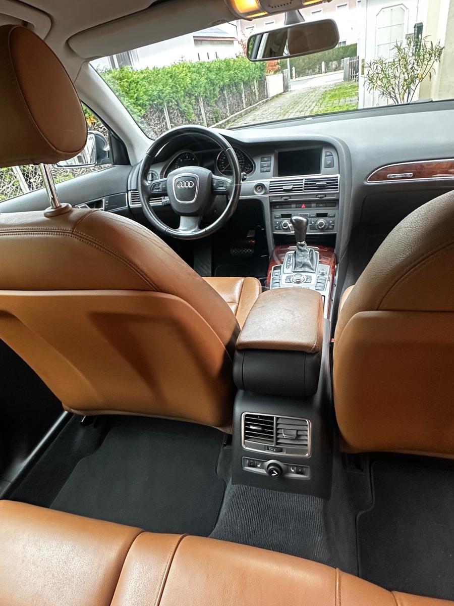 Audi Quattro 2005 — photo 12