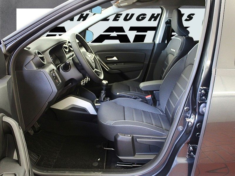 Fahrzeugabbildung Dacia Duster TCe130 *Prestige *Navi*Sitzhzg*Kamera