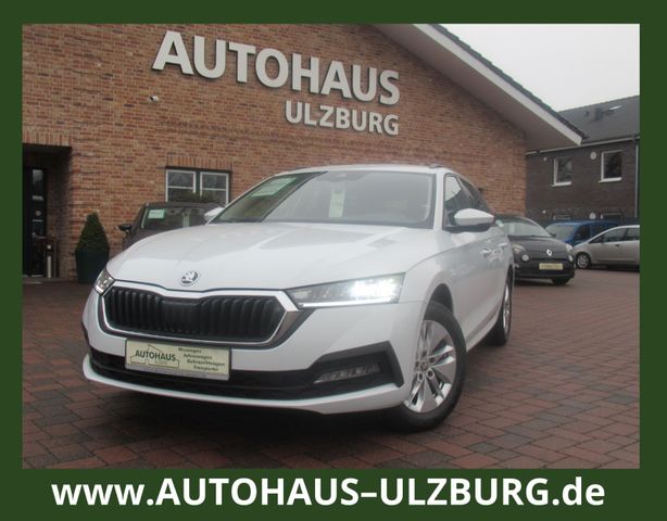 Skoda Octavia 2.0 TDI Combi /Navi/LED/SHZ/AHK Schwenkb