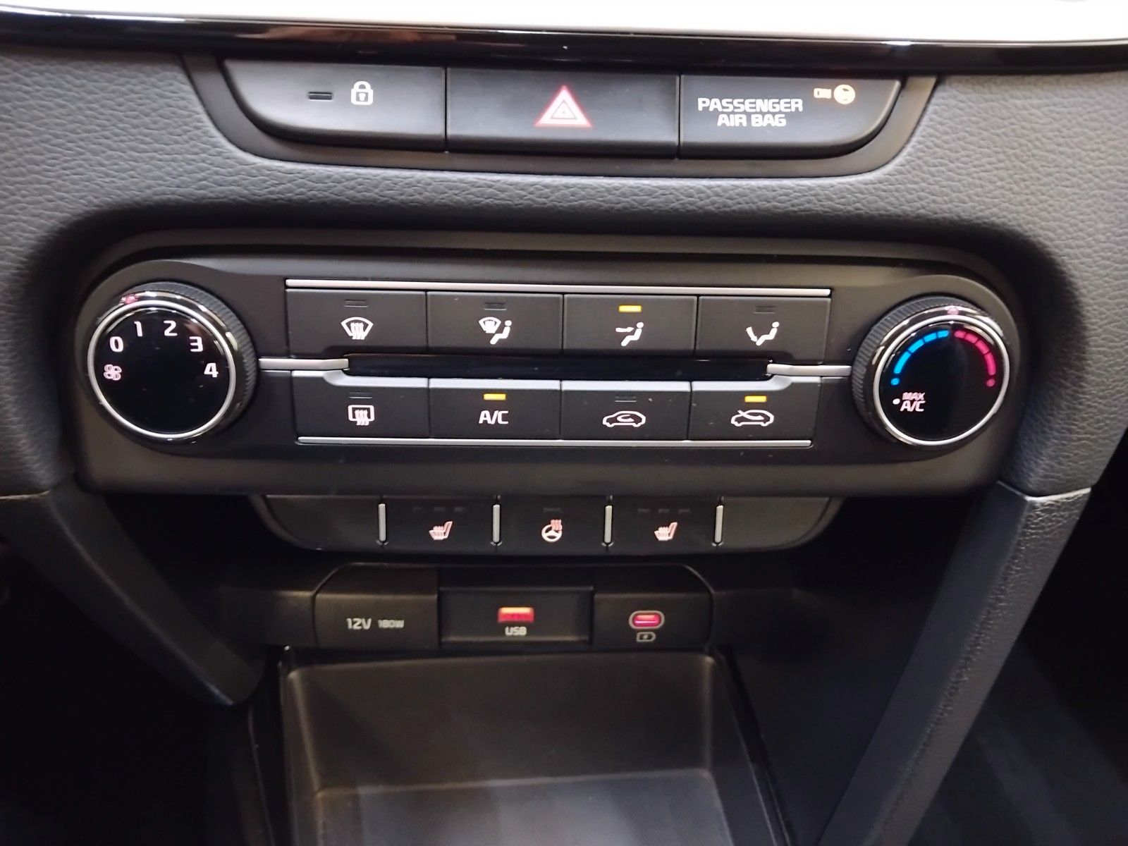 KIA cee'd Sporty Wagon (06/2026, Benzin)