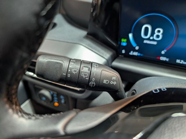 Ford Tourneo Custom Tit. 2.0 L1 NEUES MODELL