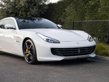 2021 Ferrari GTC4LUSSO — миниатюра 15