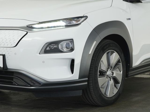 KONA Elektro PREMIUM 64kWh AT+VOLL LED+NAVI+RÜCK