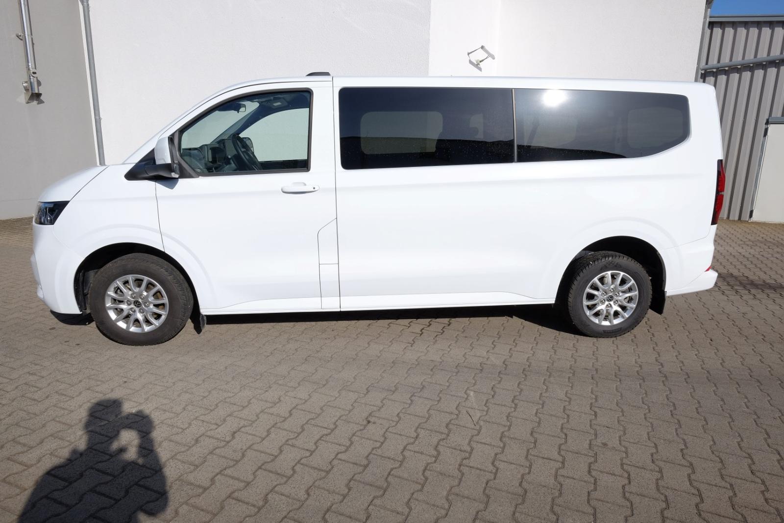 Volkswagen T7 Kombi 2.0 TDI 9 Sitze LR LED/Kam/ALU/SH/