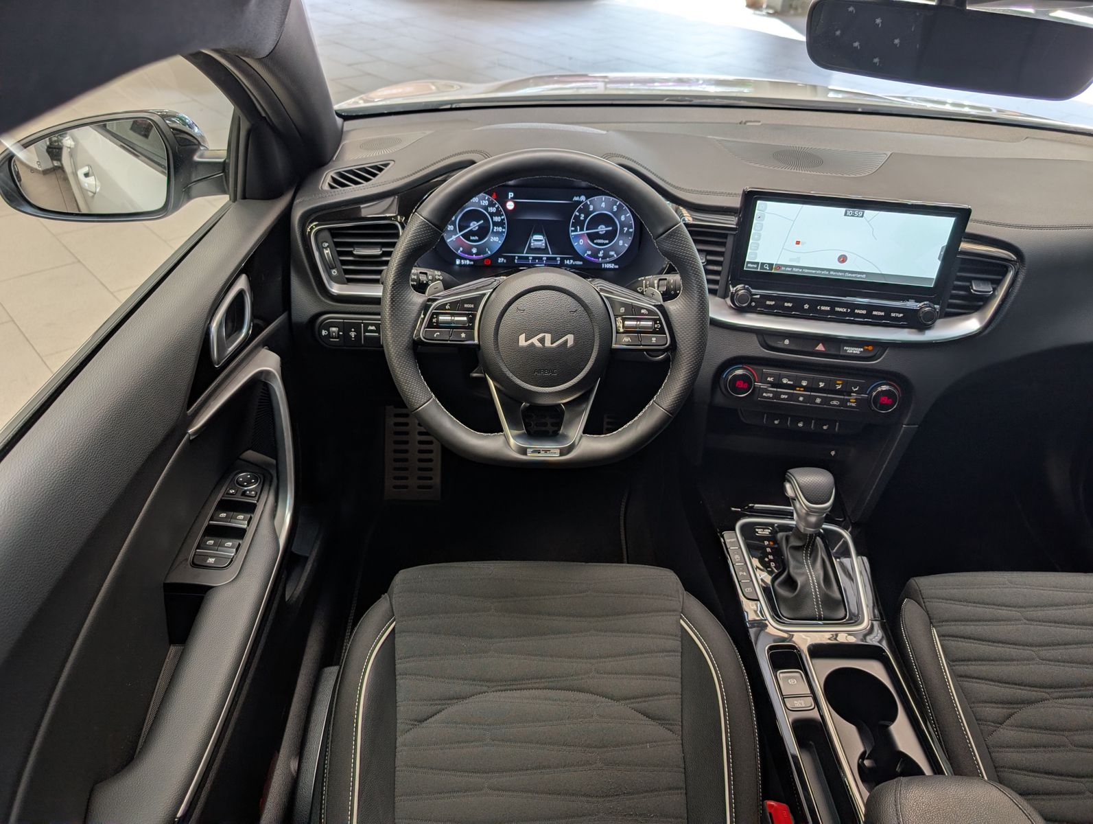 Fahrzeugabbildung Kia cee'd / Ceed GT Line LED JBL ACC KAM 7-JAHRE GAR