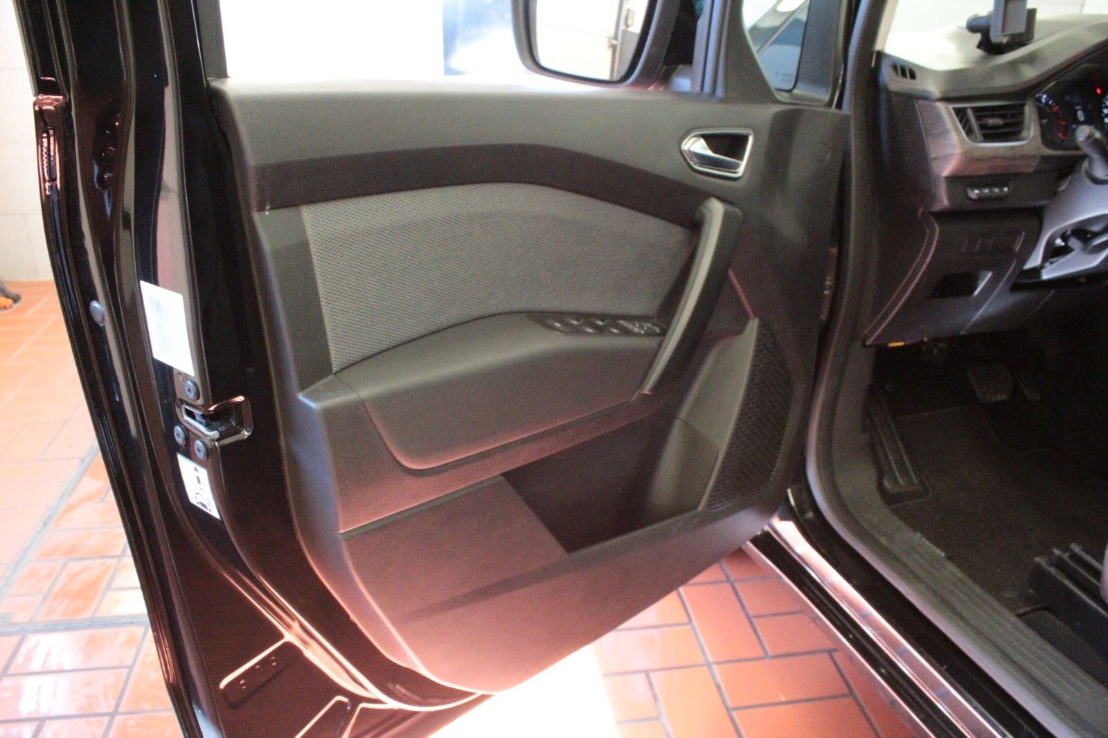 Fahrzeugabbildung Renault Kangoo Tce 130 EDC Techno*Sitzhzg*