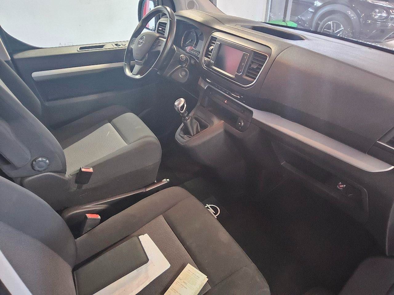 Fahrzeugabbildung Opel Zafira Life 2.0D "M" SELECTION 9-SITZE NAVI/LED